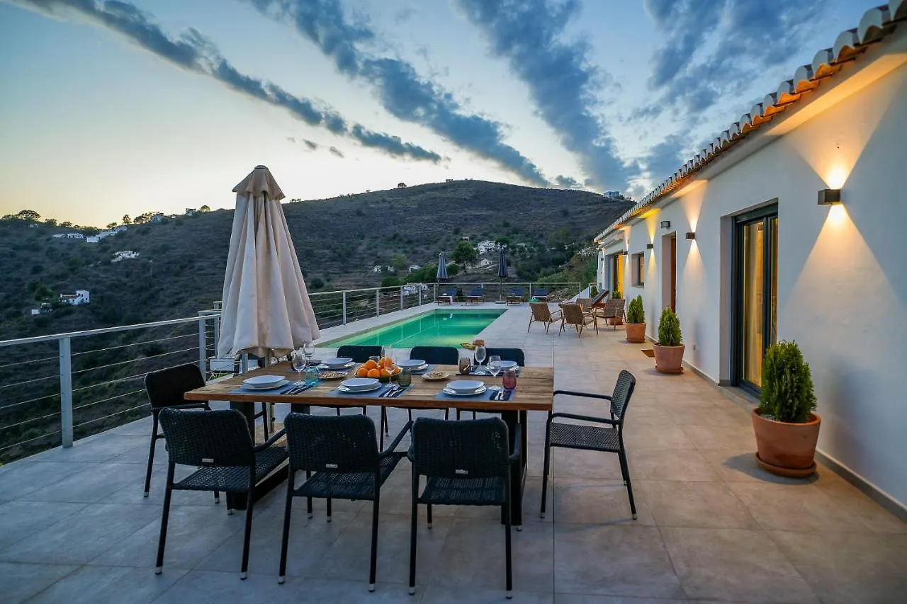 Finca Los Paseros Competa Villa