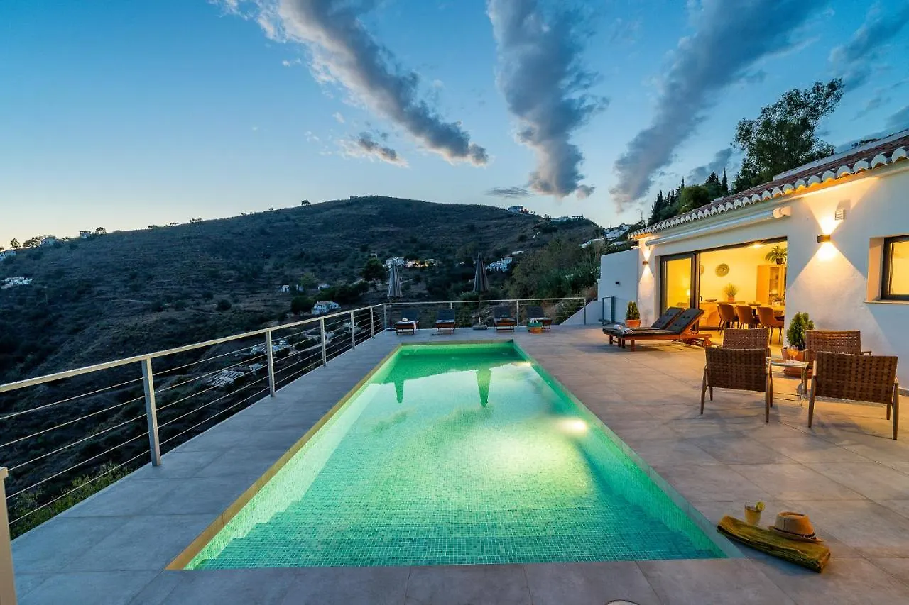 Villa Finca Los Paseros Competa Spain